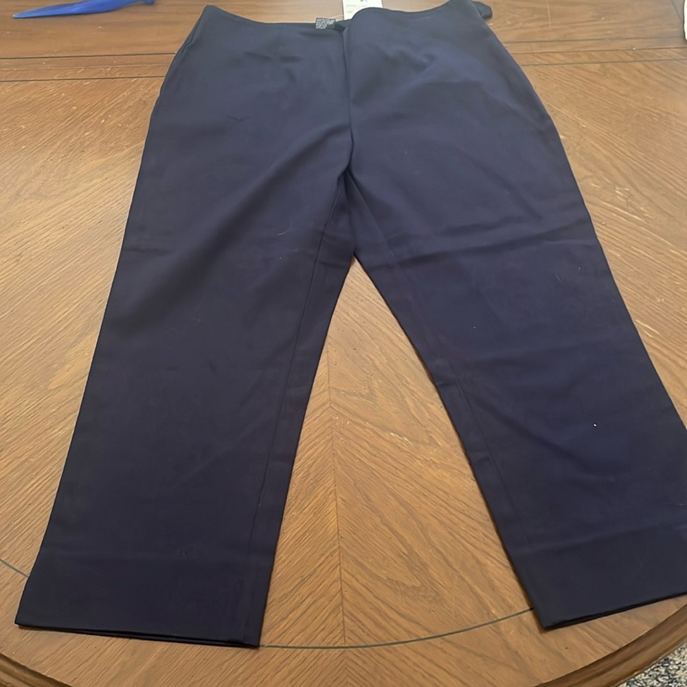 NWT Boston Proper cropped straight leg capri pants Sz 4 navy blue 21” inseam